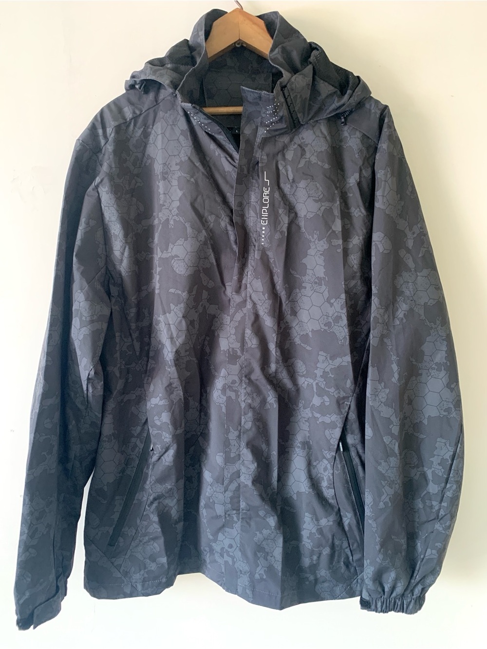 Men's Hooded Water Resistant Shell Jacket in Charcoal